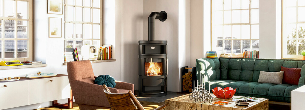 HASE Wohnraumbild Como Schwarz Keramik Montagne WOhnzimmer Sofa Feuer